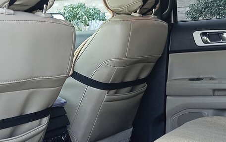 Ford Explorer VI, 2014 год, 1 970 000 рублей, 4 фотография