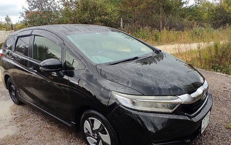 Honda Shuttle II, 2015 год, 1 250 000 рублей, 2 фотография