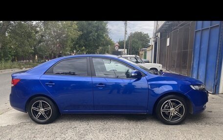 KIA Cerato III, 2009 год, 700 000 рублей, 4 фотография