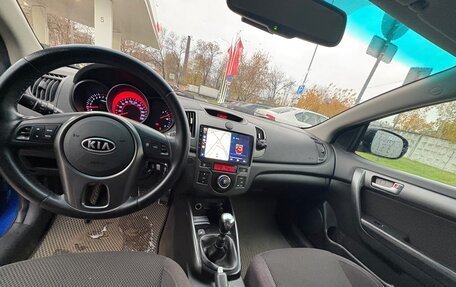 KIA Cerato III, 2010 год, 900 000 рублей, 9 фотография