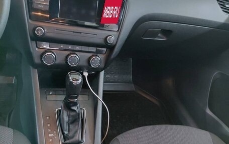 Skoda Octavia, 2015 год, 950 000 рублей, 19 фотография