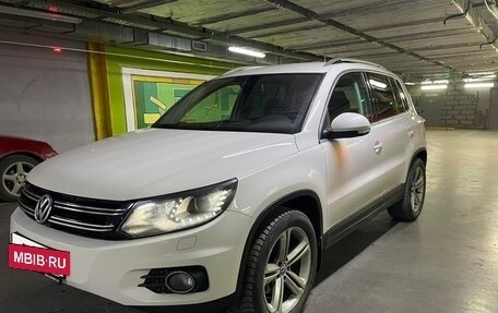 Volkswagen Tiguan I, 2012 год, 1 500 000 рублей, 2 фотография