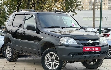 Chevrolet Niva I рестайлинг, 2019 год, 599 000 рублей, 3 фотография