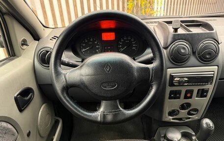 Renault Logan I, 2006 год, 299 999 рублей, 10 фотография