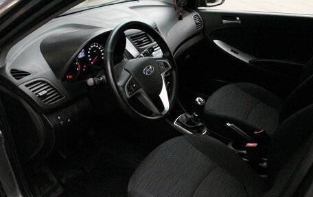 Hyundai Solaris II рестайлинг, 2016 год, 995 000 рублей, 5 фотография