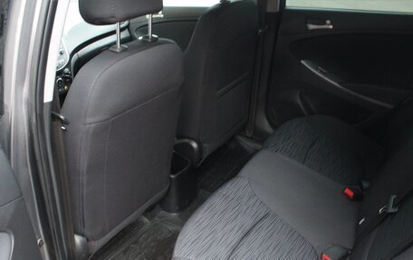 Hyundai Solaris II рестайлинг, 2016 год, 995 000 рублей, 19 фотография