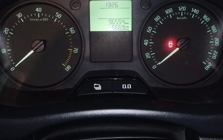 Skoda Fabia II, 2012 год, 500 000 рублей, 5 фотография