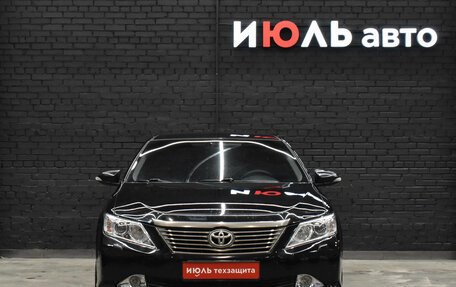 Toyota Camry, 2012 год, 1 550 000 рублей, 2 фотография