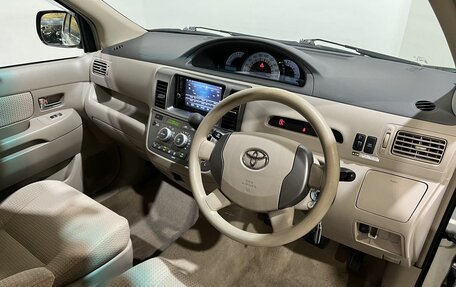 Toyota Raum II, 2008 год, 750 000 рублей, 21 фотография