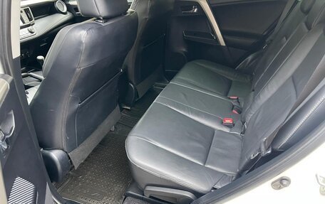 Toyota RAV4, 2014 год, 1 575 000 рублей, 18 фотография