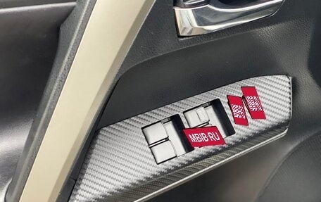 Toyota RAV4, 2014 год, 1 575 000 рублей, 13 фотография