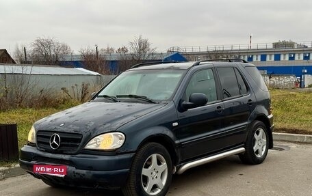 Mercedes-Benz M-Класс, 1999 год, 330 000 рублей, 1 фотография