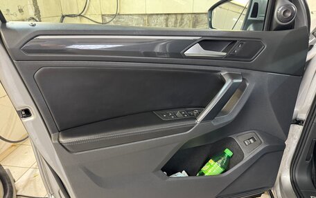 Volkswagen Tiguan II, 2018 год, 2 850 000 рублей, 7 фотография