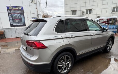 Volkswagen Tiguan II, 2018 год, 2 850 000 рублей, 5 фотография