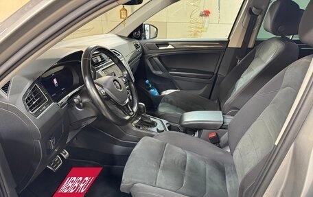 Volkswagen Tiguan II, 2018 год, 2 850 000 рублей, 9 фотография