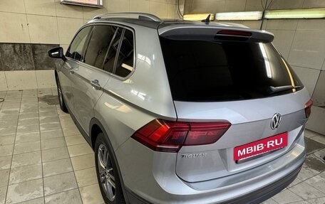 Volkswagen Tiguan II, 2018 год, 2 850 000 рублей, 23 фотография