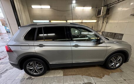 Volkswagen Tiguan II, 2018 год, 2 850 000 рублей, 25 фотография