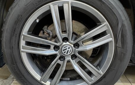 Volkswagen Tiguan II, 2018 год, 2 850 000 рублей, 36 фотография