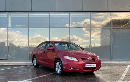 Toyota Camry, 2008 год, 595 000 рублей, 2 фотография