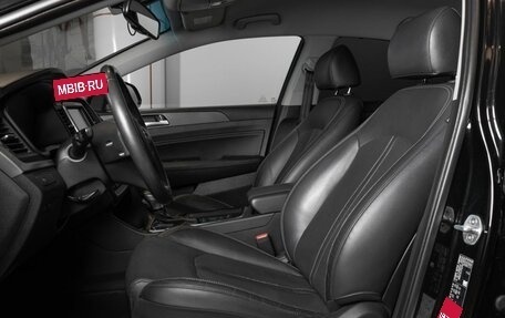 Hyundai Sonata VII, 2018 год, 1 744 100 рублей, 13 фотография