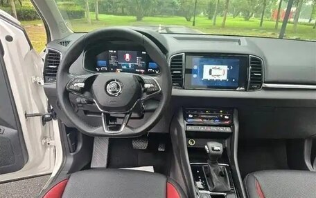 Skoda Karoq I, 2021 год, 1 990 000 рублей, 12 фотография