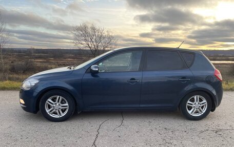 KIA cee'd I рестайлинг, 2010 год, 615 000 рублей, 2 фотография