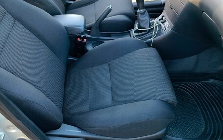 Toyota Corolla, 2005 год, 799 000 рублей, 17 фотография