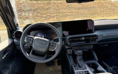 Toyota Land Cruiser Prado, 2025 год, 10 851 000 рублей, 7 фотография