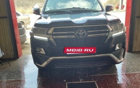 Toyota Land Cruiser 200, 2014 год, 3 750 000 рублей, 3 фотография