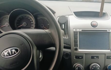 KIA Cerato III, 2013 год, 900 000 рублей, 2 фотография