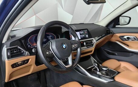 BMW 3 серия, 2021 год, 3 800 000 рублей, 8 фотография