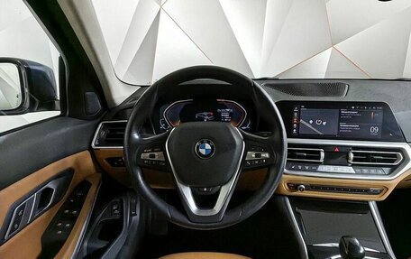 BMW 3 серия, 2021 год, 3 800 000 рублей, 10 фотография