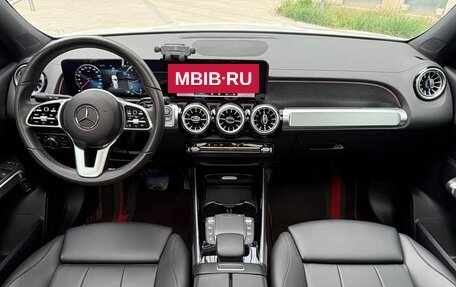 Mercedes-Benz GLB, 2022 год, 2 151 005 рублей, 8 фотография