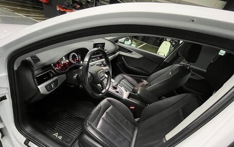 Audi A4, 2019 год, 2 600 000 рублей, 5 фотография