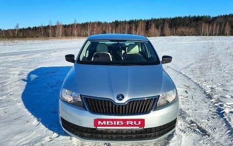 Skoda Rapid I, 2017 год, 1 100 000 рублей, 2 фотография