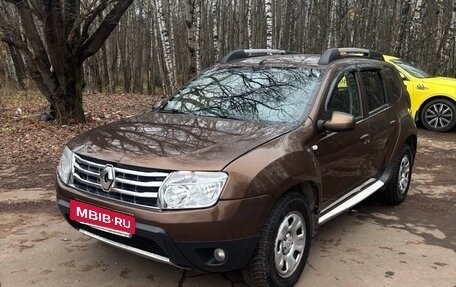 Renault Duster I рестайлинг, 2014 год, 860 000 рублей, 2 фотография