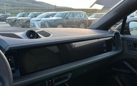 Porsche Cayenne III, 2025 год, 18 990 000 рублей, 13 фотография