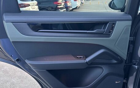 Porsche Cayenne III, 2025 год, 18 990 000 рублей, 21 фотография