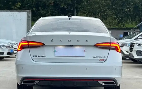 Skoda Octavia IV, 2022 год, 2 050 000 рублей, 5 фотография