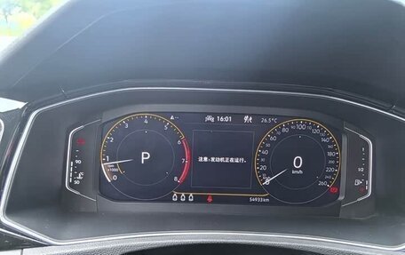 Volkswagen T-Roc I, 2022 год, 1 925 000 рублей, 14 фотография