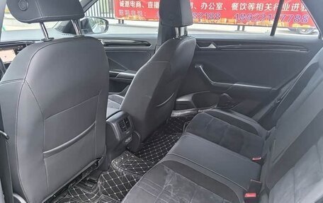 Volkswagen T-Roc I, 2022 год, 1 925 000 рублей, 17 фотография