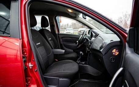 Renault Sandero II рестайлинг, 2016 год, 1 000 000 рублей, 11 фотография