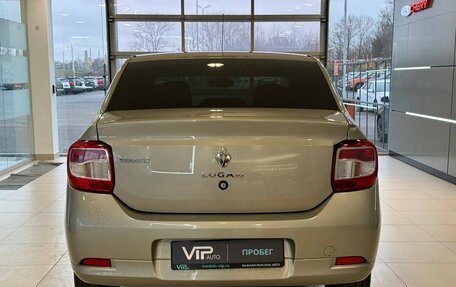 Renault Logan II, 2018 год, 797 000 рублей, 5 фотография