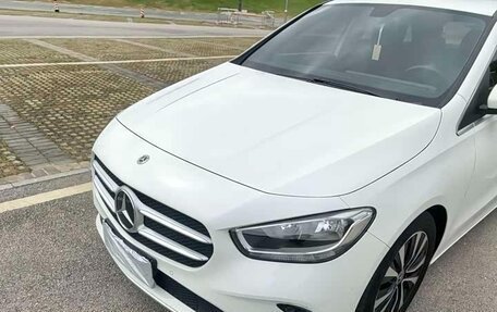 Mercedes-Benz B-Класс, 2021 год, 1 800 005 рублей, 2 фотография