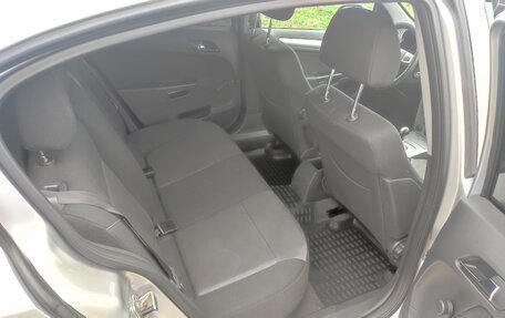 Opel Astra H, 2011 год, 675 000 рублей, 10 фотография