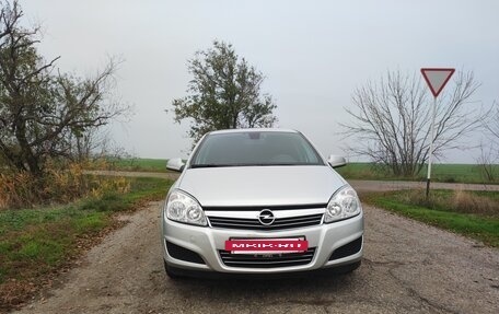 Opel Astra H, 2011 год, 675 000 рублей, 2 фотография