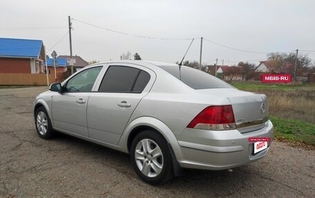 Opel Astra H, 2011 год, 675 000 рублей, 6 фотография