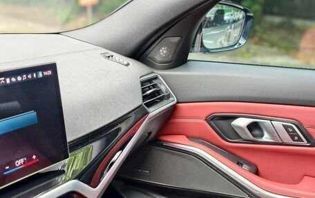 BMW 3 серия, 2022 год, 3 400 000 рублей, 14 фотография