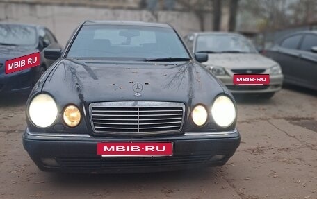 Mercedes-Benz E-Класс, 1996 год, 375 000 рублей, 5 фотография