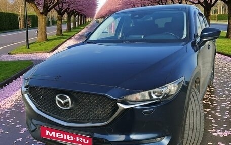 Mazda CX-5 II, 2017 год, 2 400 000 рублей, 2 фотография